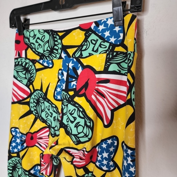 Lularoe statue of liberty, American flag leggings. - Picture 6 of 12